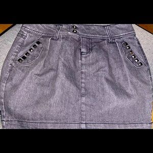 Studded G by guess skirt